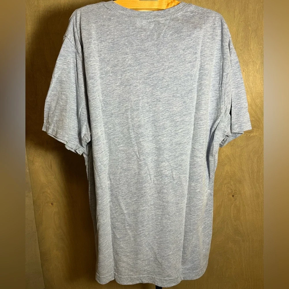 3 Banana Republic Men’s Tees and a Bonus T-shirt M